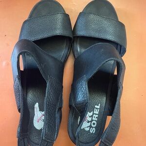 Sorel Black chunky wedge leather Sandals
